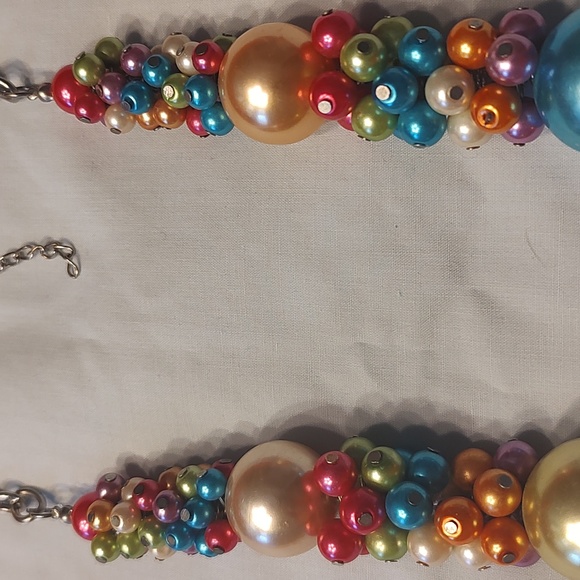 Fun rainbow bead statement necklace & Bright Pink Iridescent Layering Necklace - Picture 5 of 11